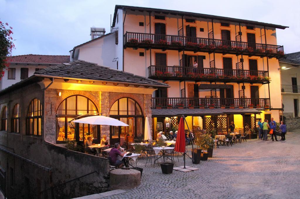 Albergo Miniere Traversella Exterior photo